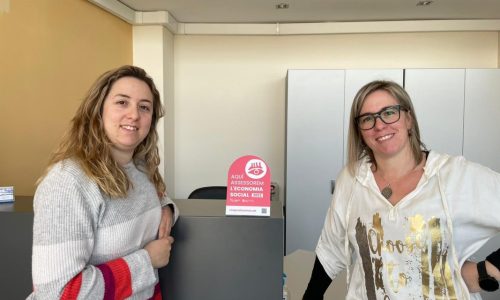 photo_5767267834823556133_w